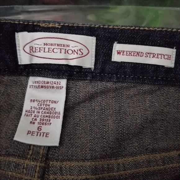 NORTHERN REFLECTIONS | Weekend Stretch dark jeans - Picture 6 of 7